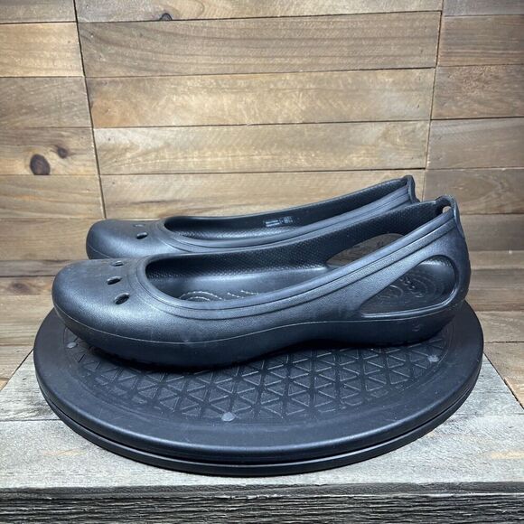 Crocs Kadee Flats Womens Size 8 Black Slip On Sandals Cutout Rubber Shoes - Picture 3 of 10